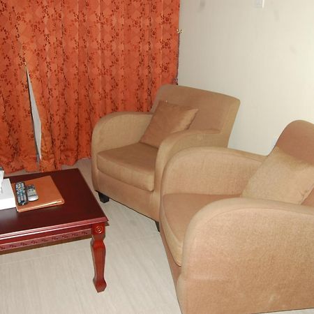 Al Amwaj Hotel Sharjah Exterior photo
